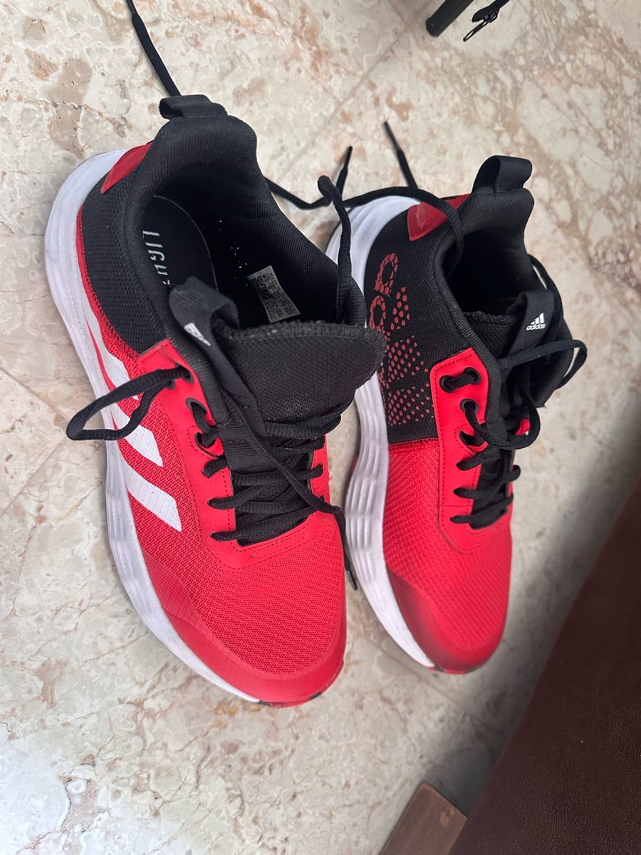 BASKETBALL SHOES OWN THE GAME 2.0 red - Image 1