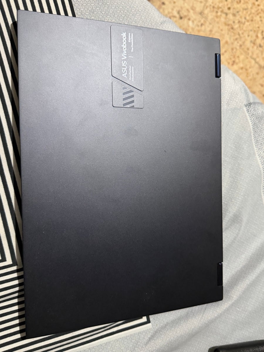 ASUS Vivobook - Image 3