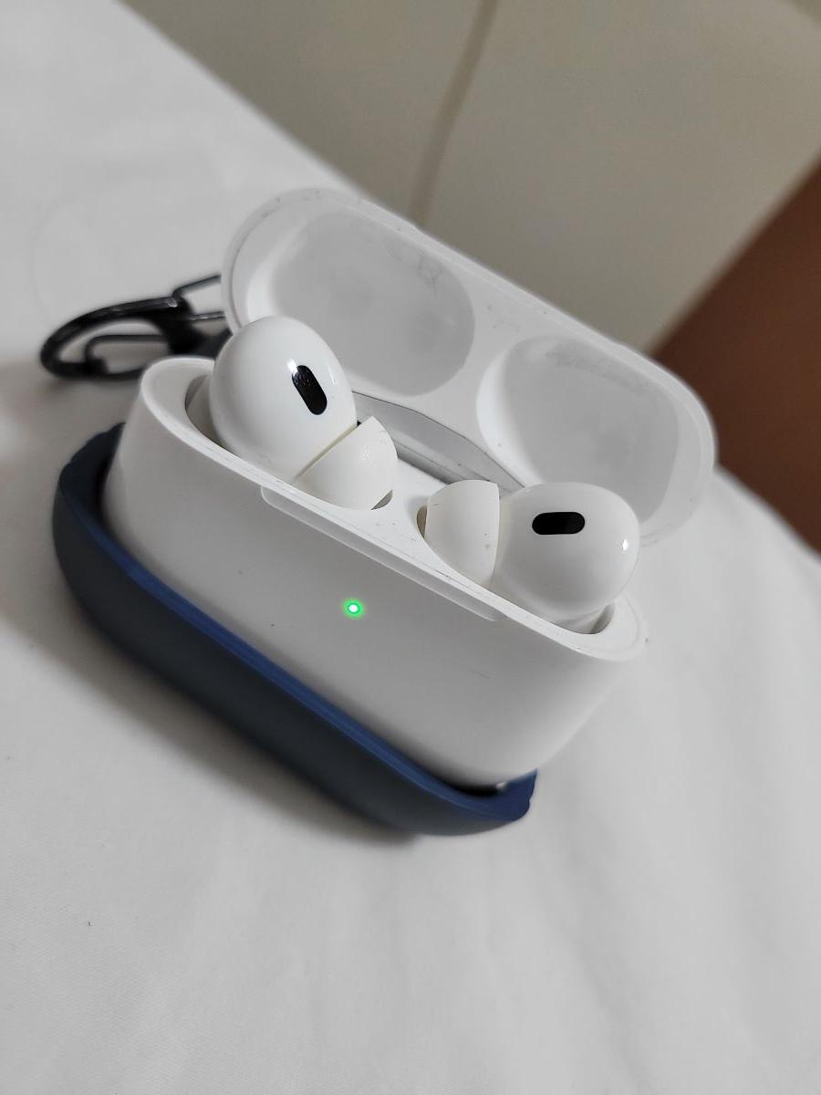 Apple AirPods Pro 2nd Generation - Image 3