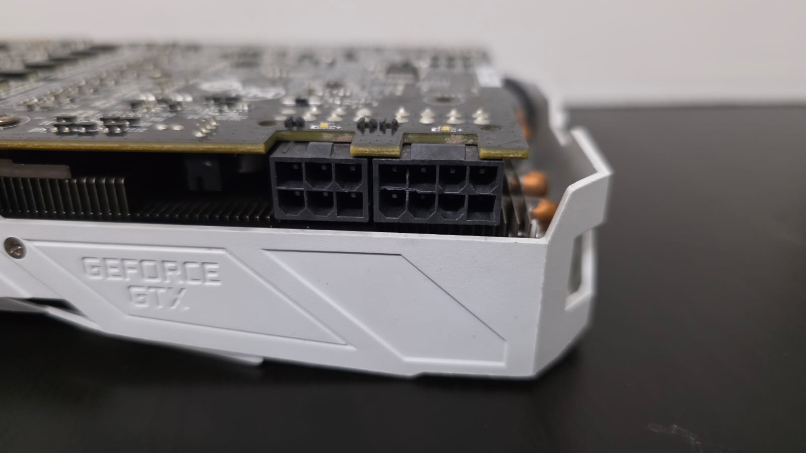 Gigabyte GTX 1080 Ti 11GB READ DESCRIPTION - Image 6