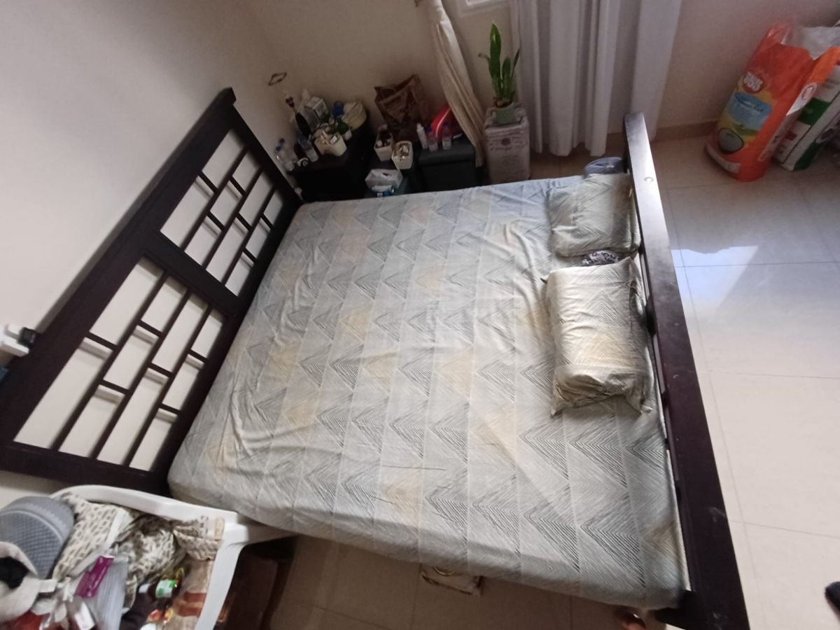 Household items - Image 2