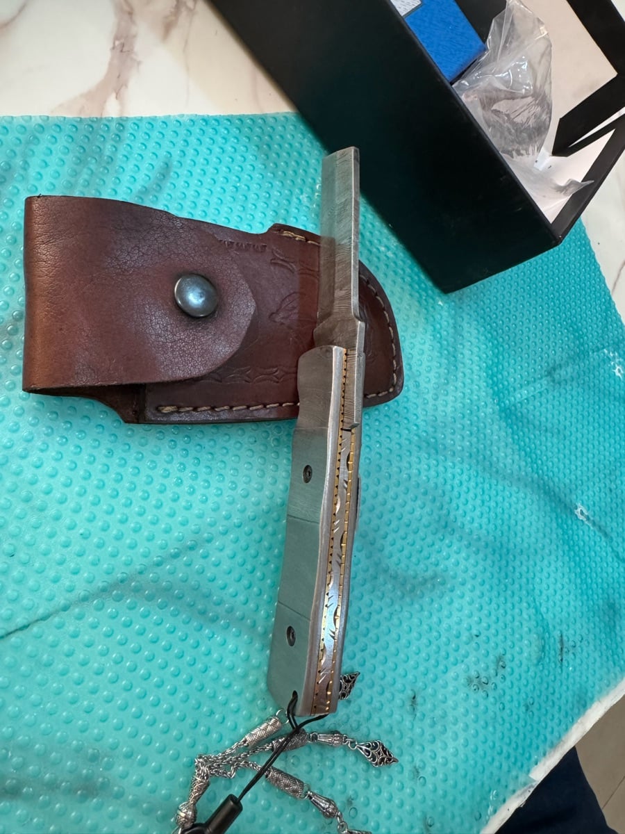 Camping knife - Image 2