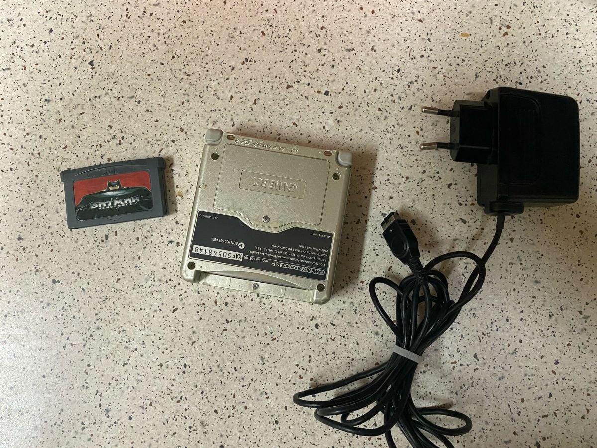 Gameboy advance sp - Image 2