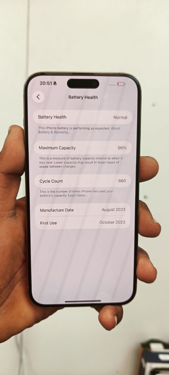 Iphone 15 pro max 256GB WITH CABLE - Image 5