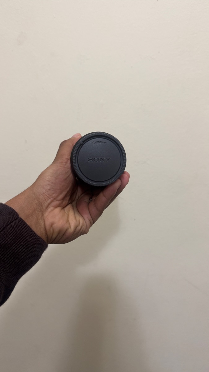 Sony 18-105 f4 lens for sale - Image 5