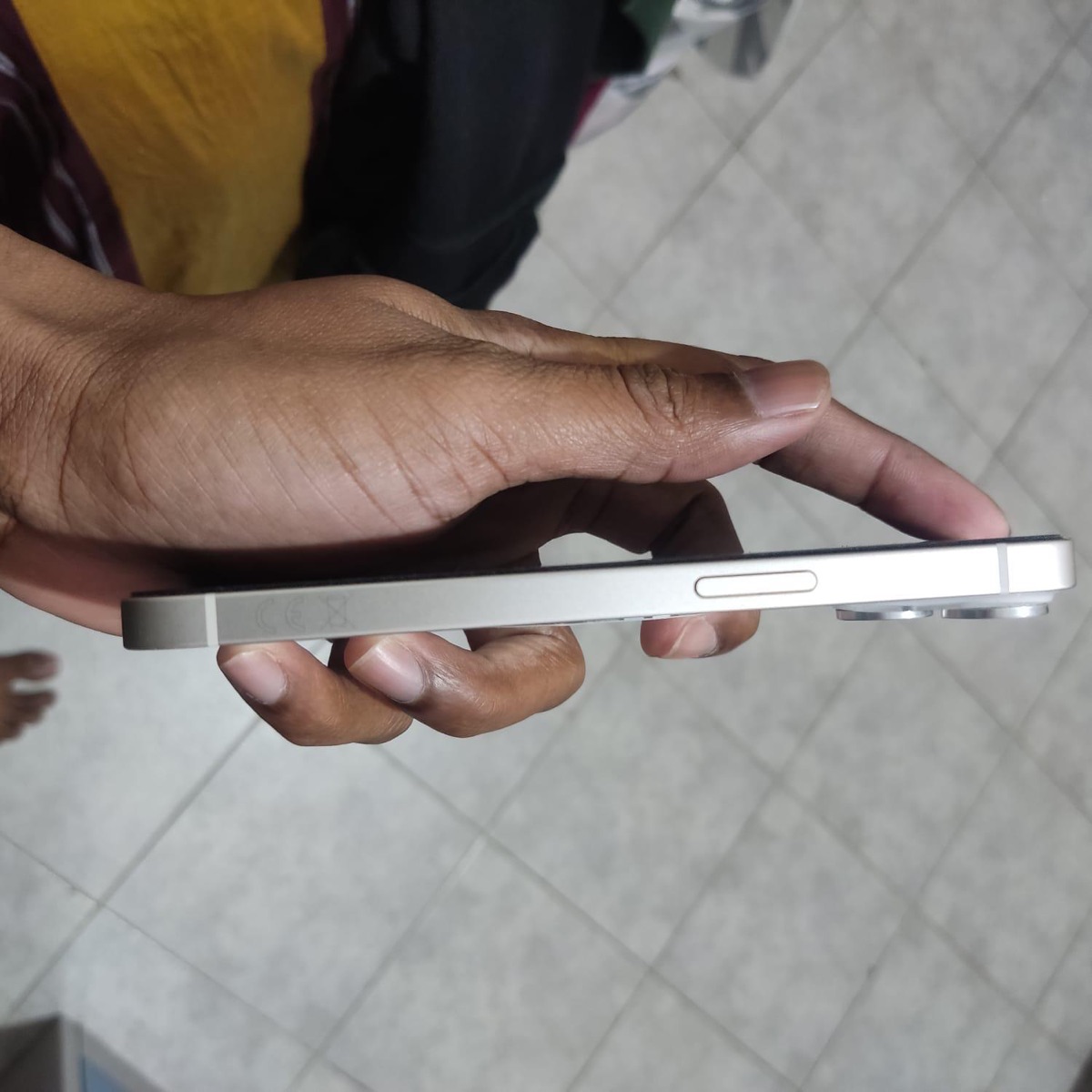 Apple iPhone 14 – 256GB (White | Mint Condition) - Image 5