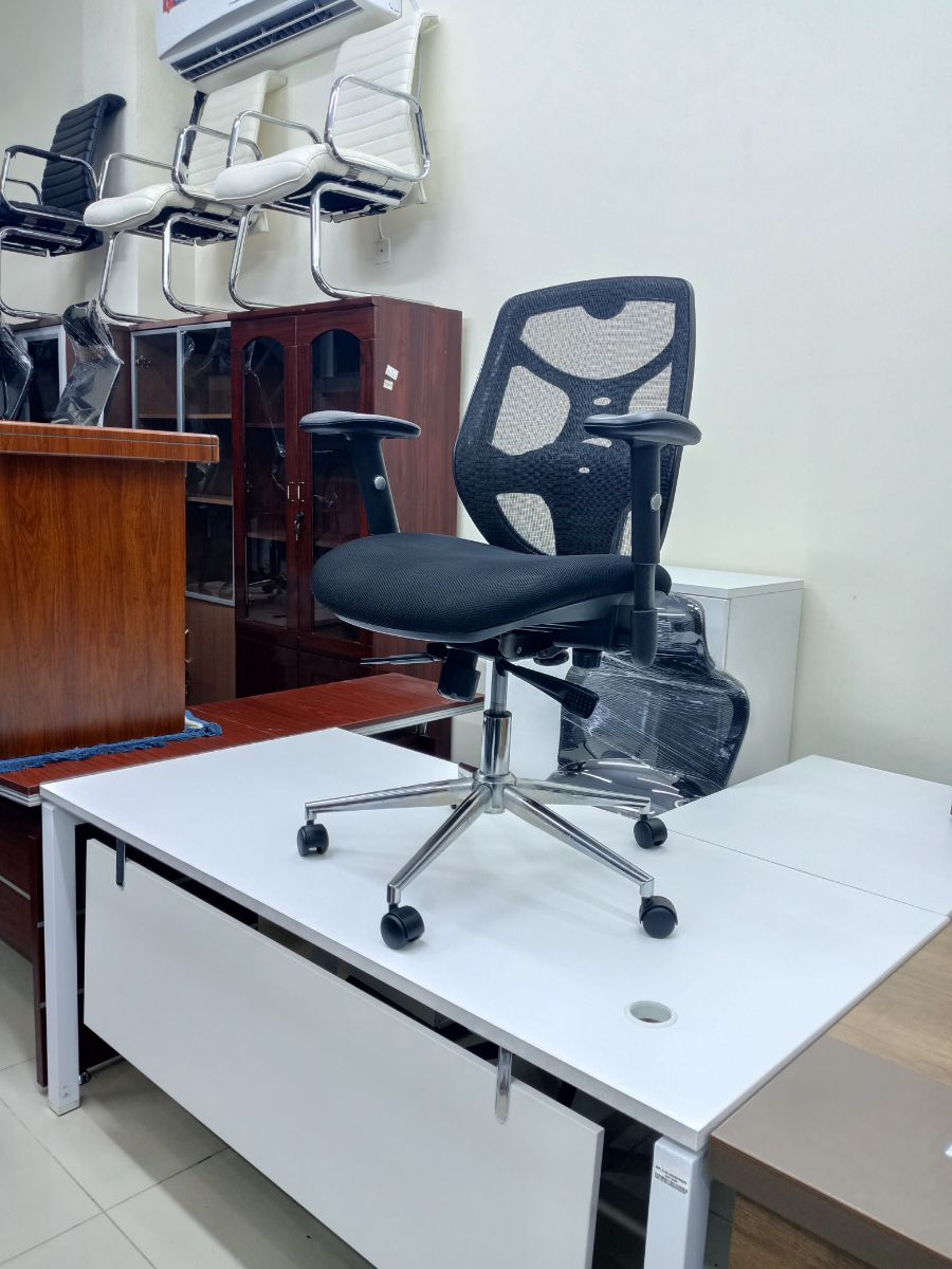 Used office furniture buy and sale - Image 17