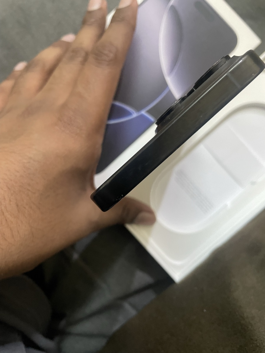 iPhone 16 pro max - Image 5