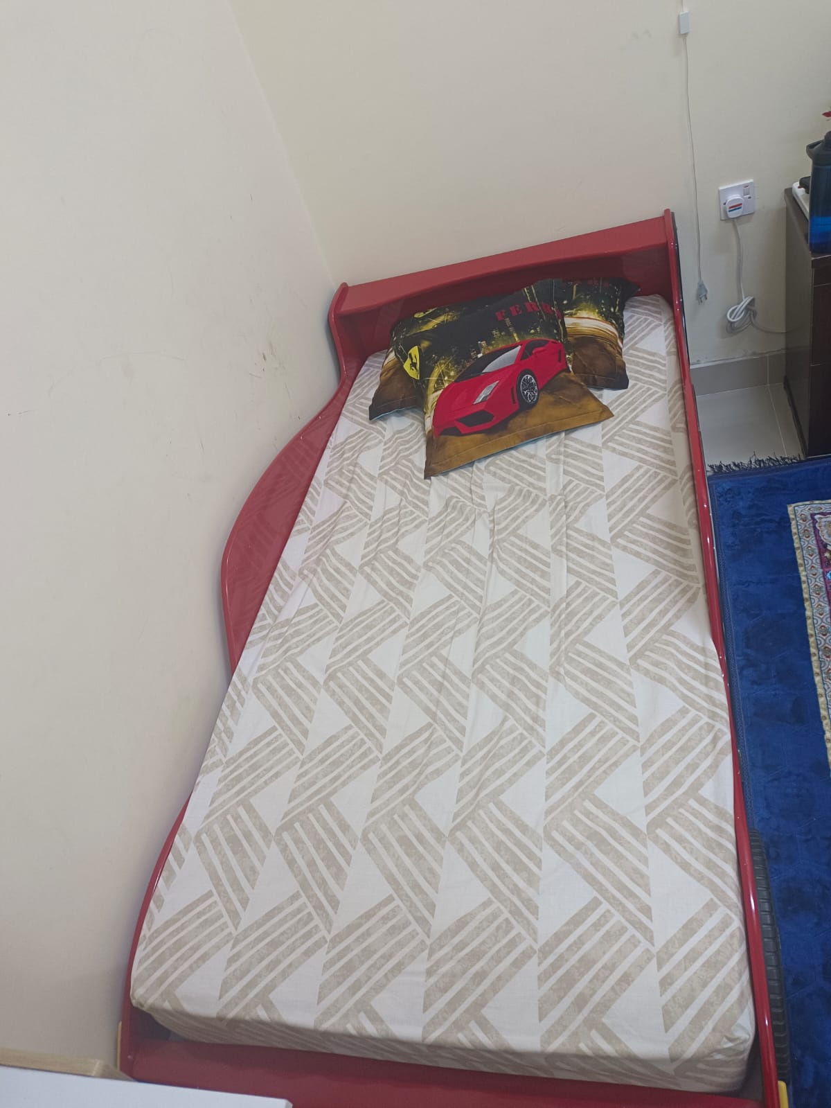 Kids Bedroom Set For Urgent Sale - Image 4