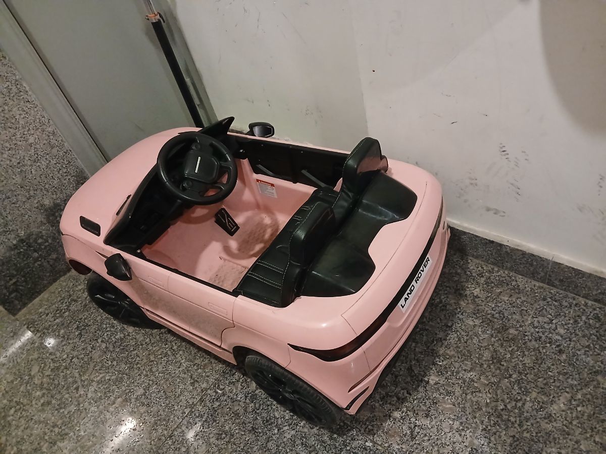 Charging car for sale - Image 2