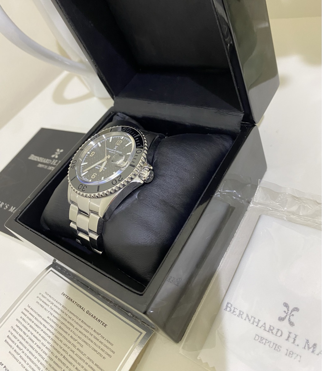 Bernard h Mayer nauticus austro 45mm automatic,diver 500m,rotatable ceramic bezel,open case back ,mint condition full set - Image 9