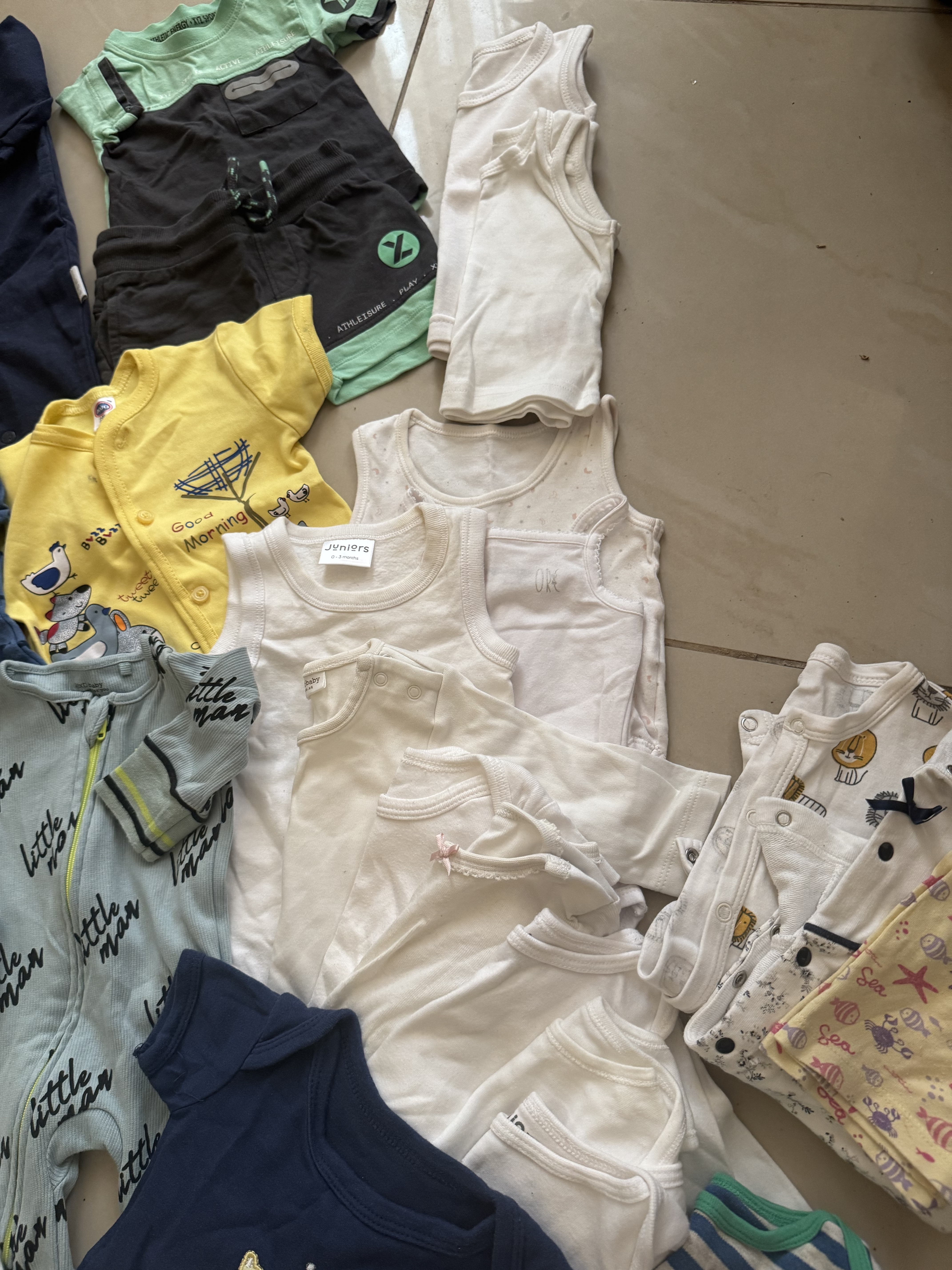 Baby clothes 0-3 months - Image 11