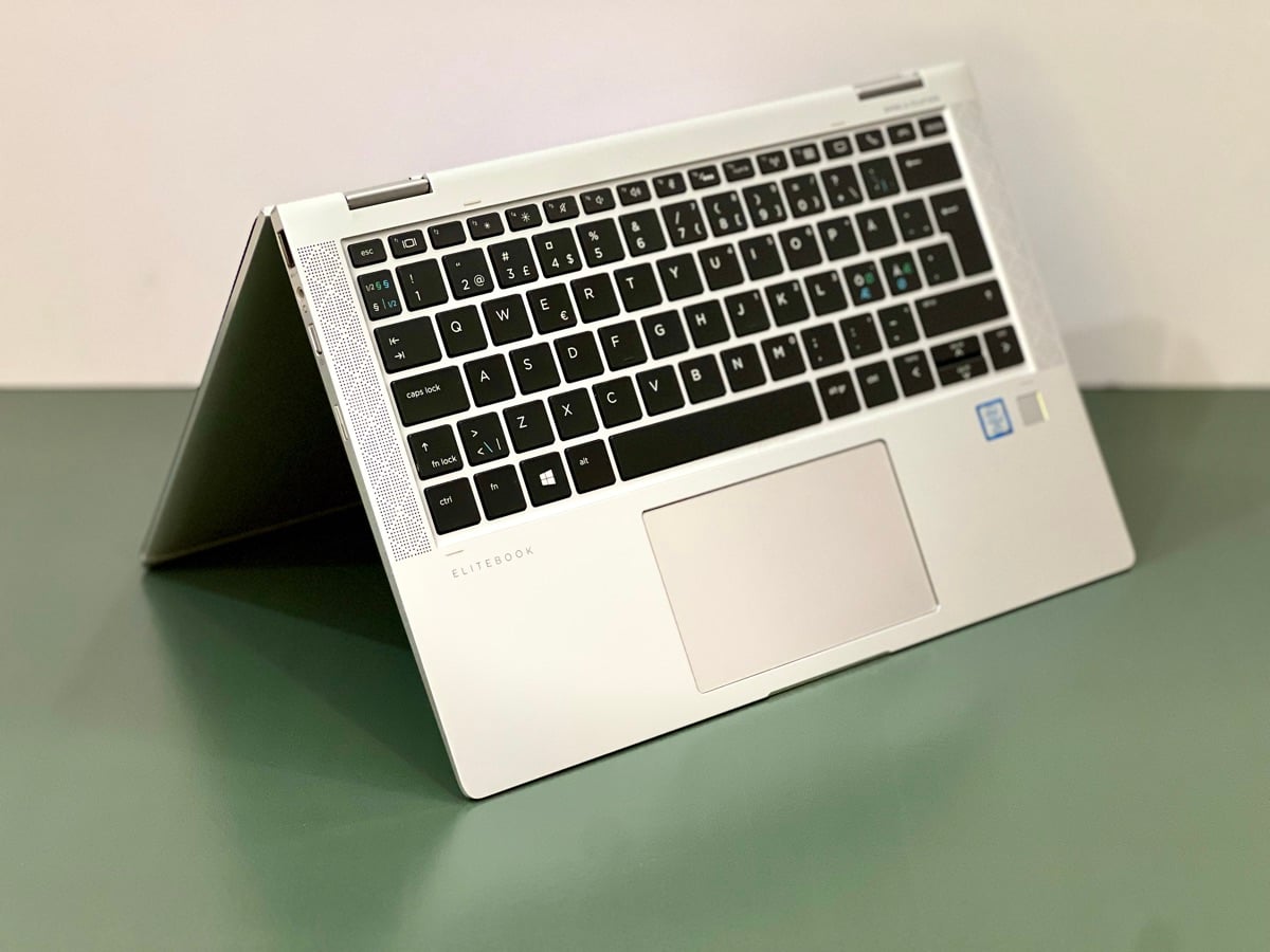 HP Elitebook 1030 G3 x 360 Folding - Image 3