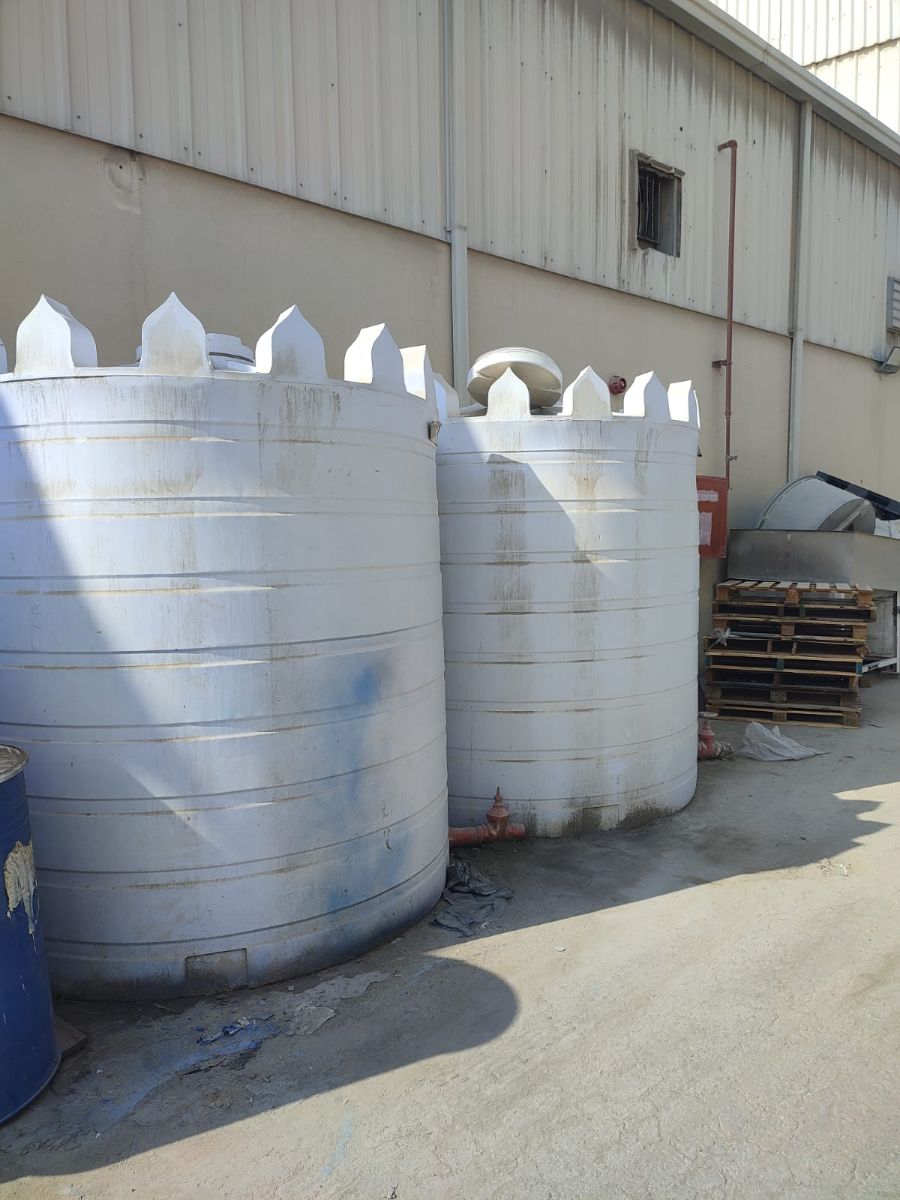 We buy used platic tanks and other plastic materials - Image 2