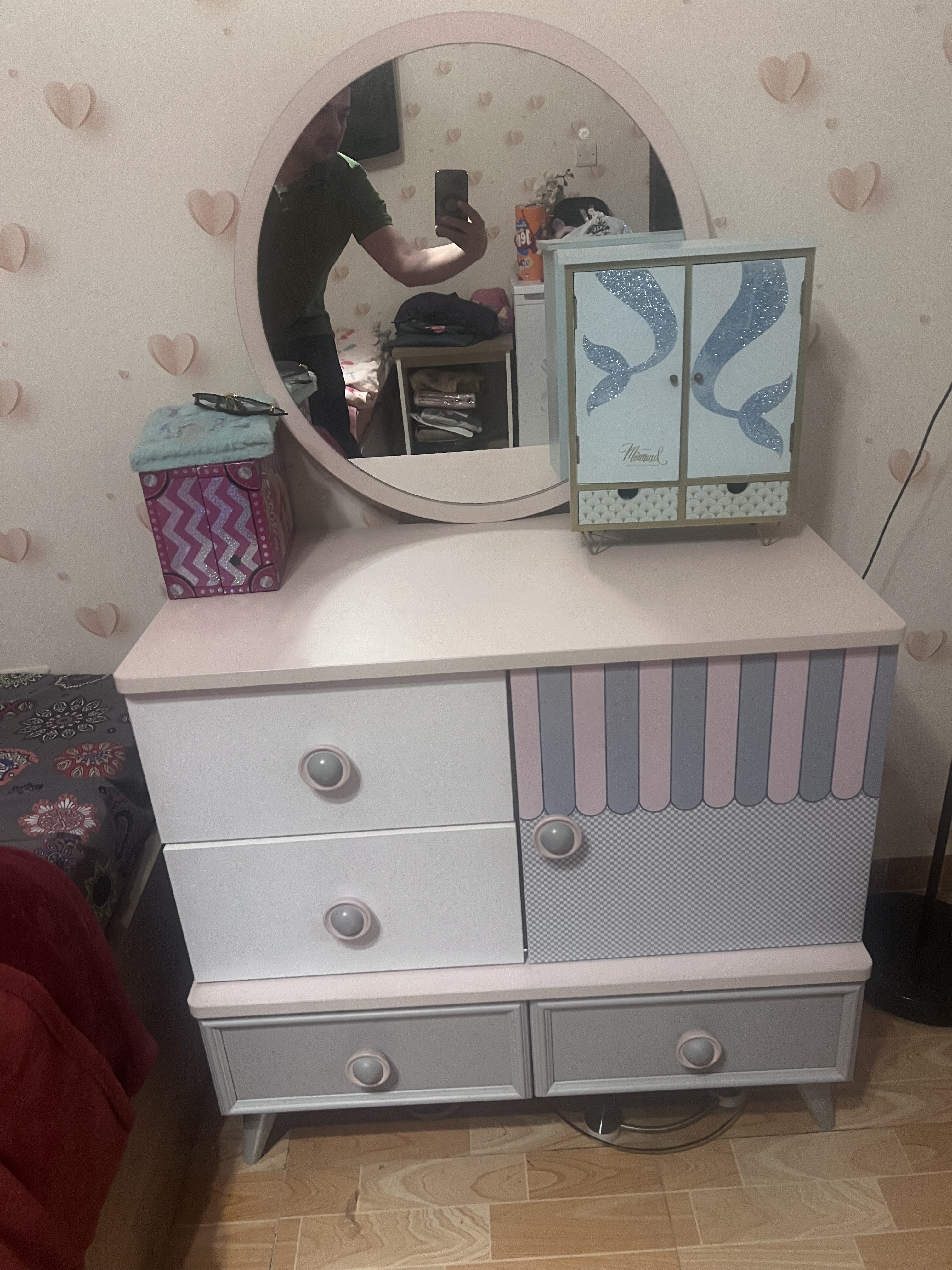 Kids Bed Set+ side table+ Mattress+ sofa+  Dressing table  - Image 3