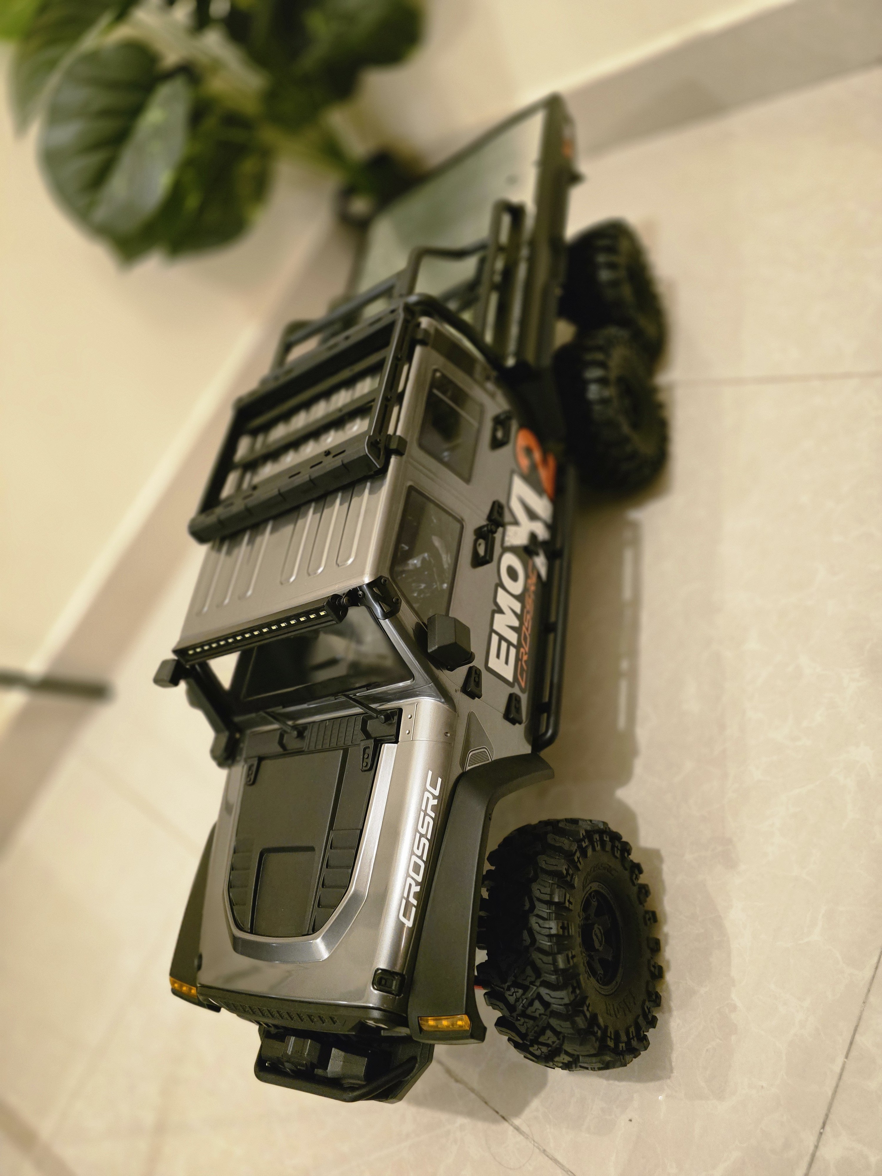 ?️?CrossRC -  1/8 scale Emo XL 2 [BRUSHLESS MOTOR, NEVER USED] - Image 4