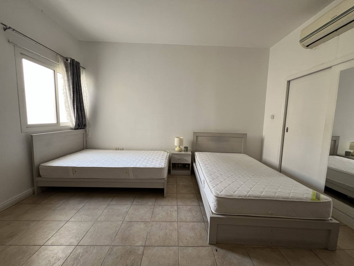 Home Centre - Full Bedroom  هوم سنتر – غرفة نوم كامل - Image 2