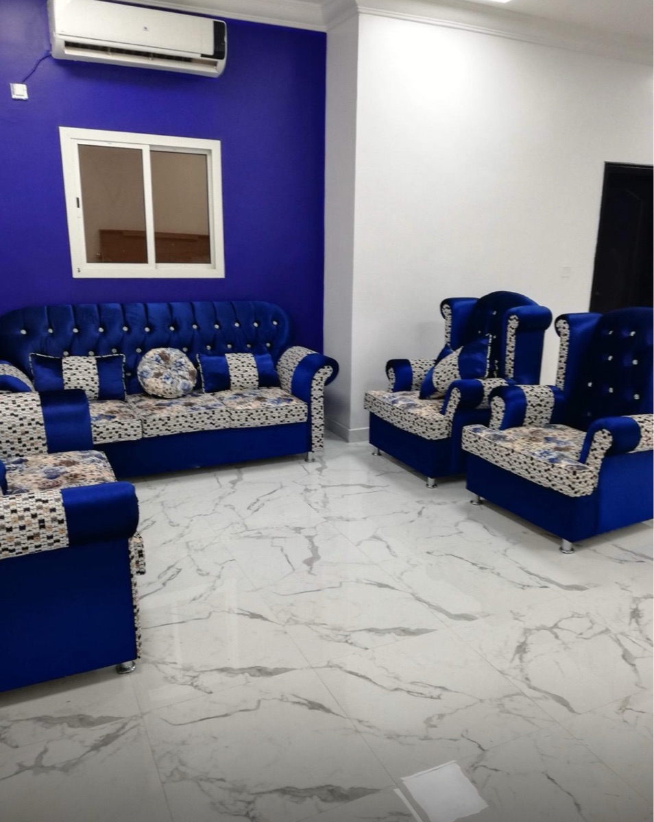 Sofa for sale - Image 3