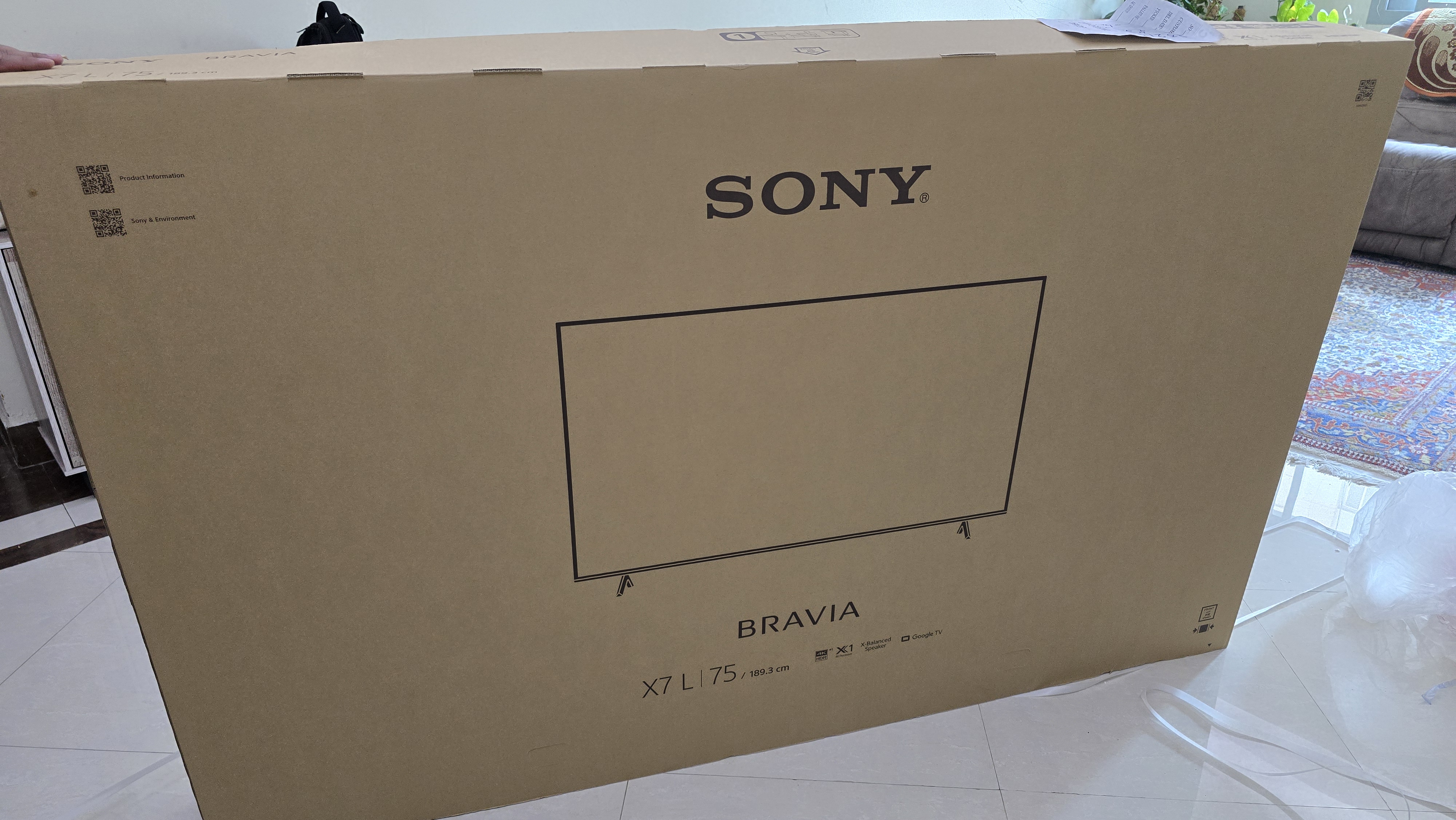 Sony Bravia 75 inch TV Screen Damaged - Image 1