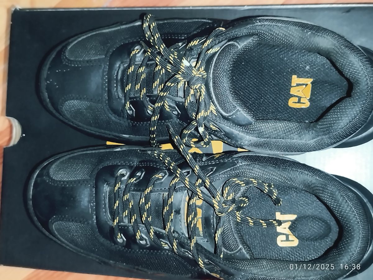 Caterpillar Steel Toe Shoes (safety shoes) - Image 6