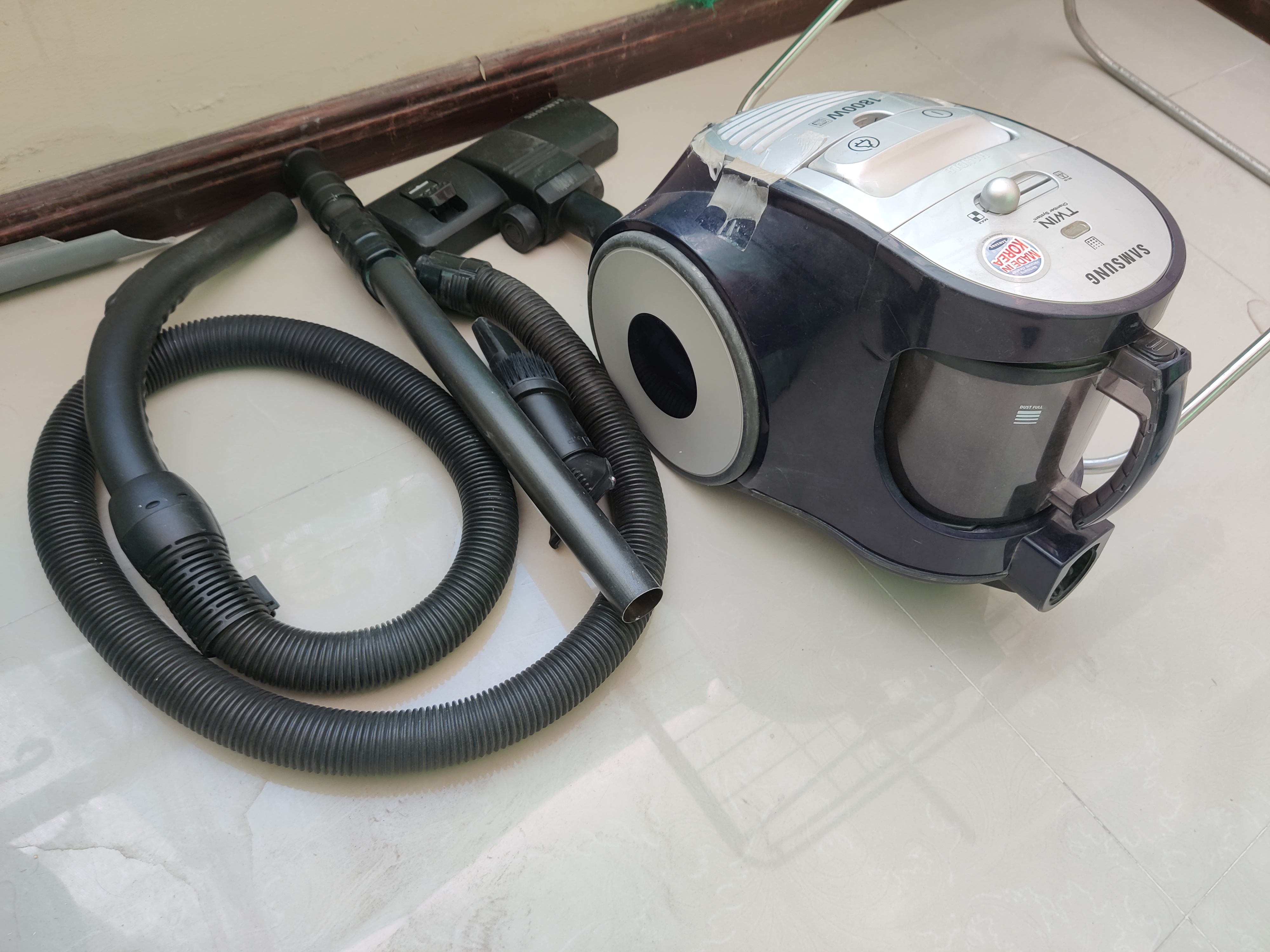 Carpet homesrus for sale (Vacuum cleaner free) - Image 4