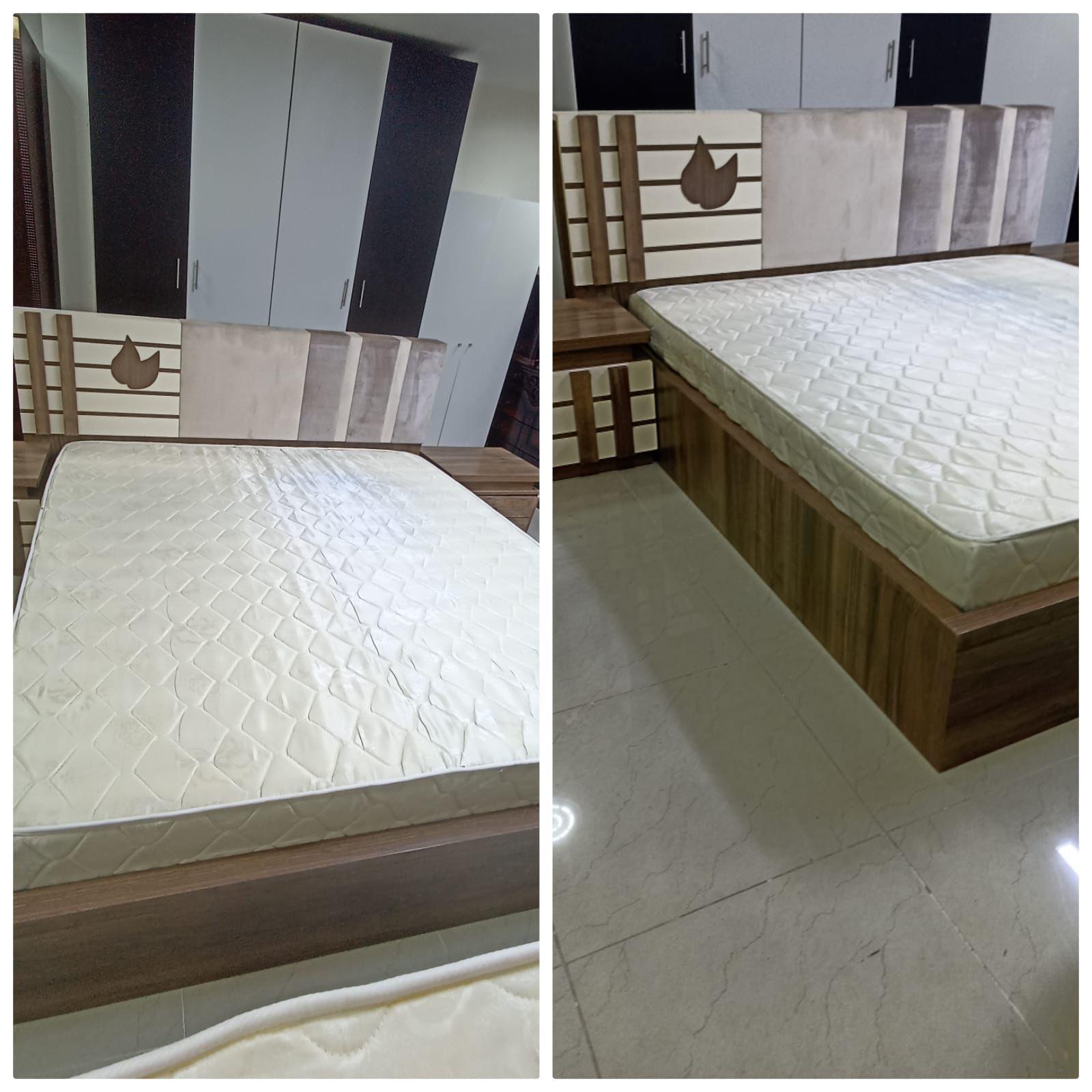 bed with two side tables - Image 2