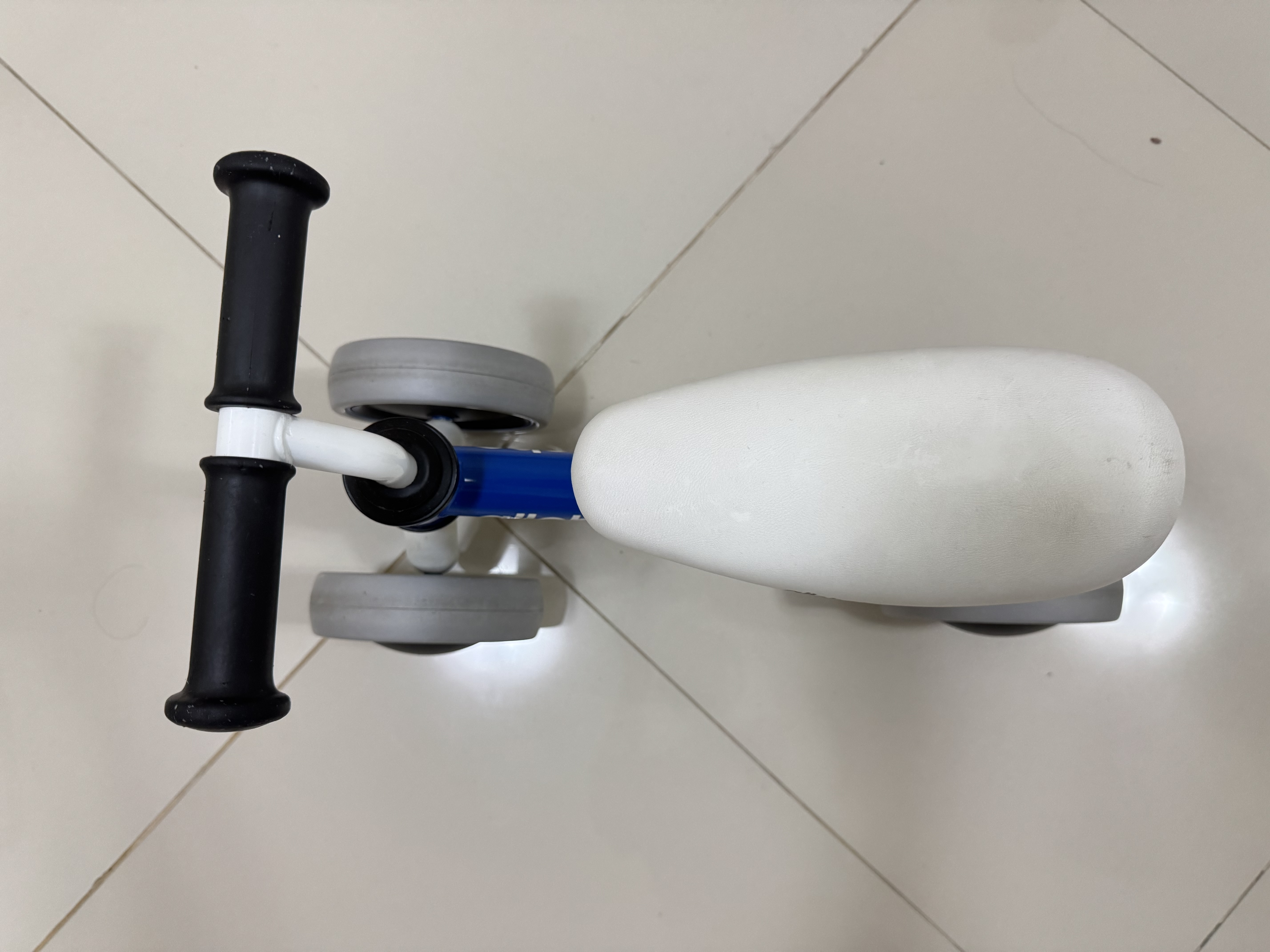 Balance bike - Image 2