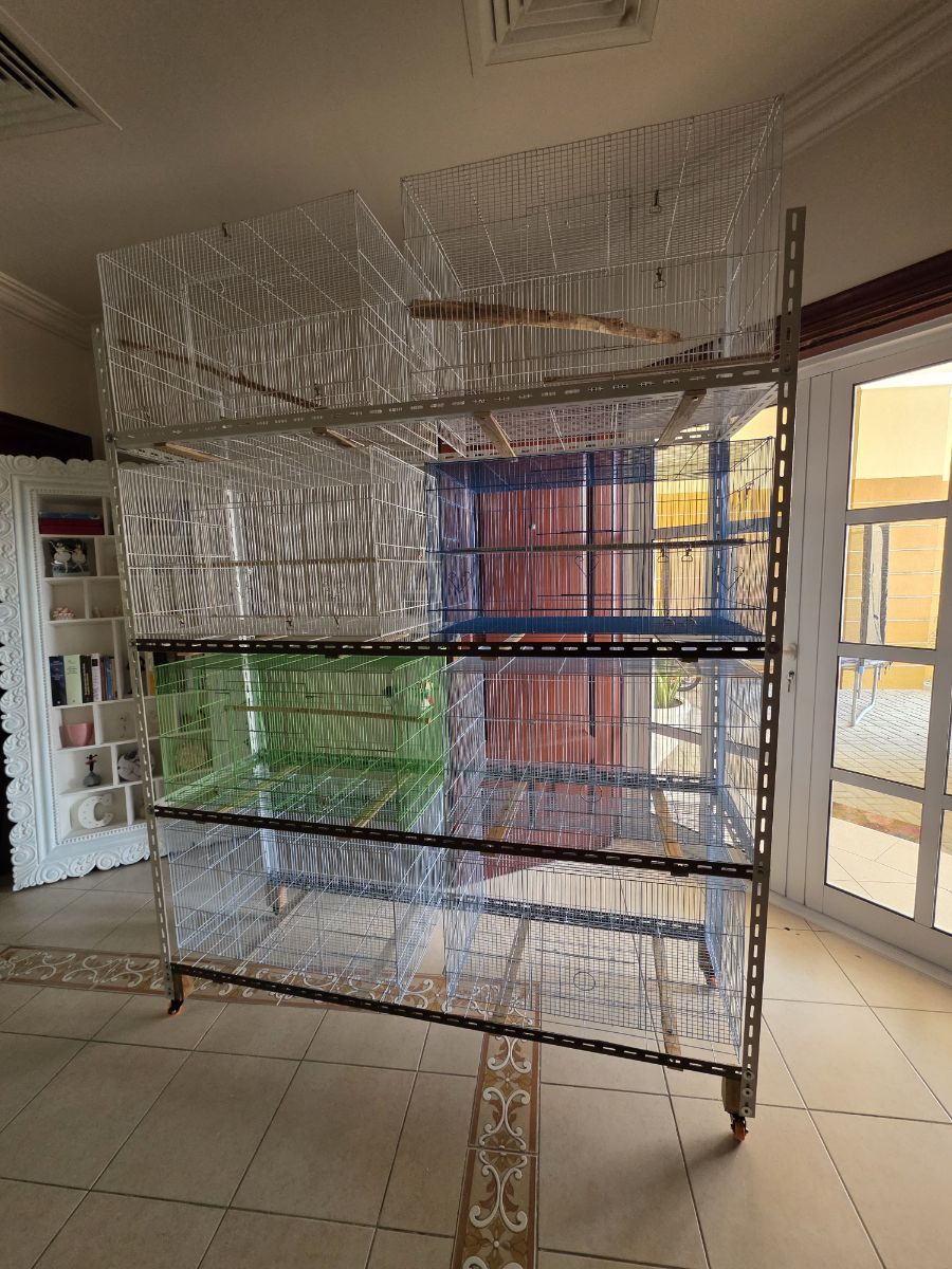 Cage stand - Image 3