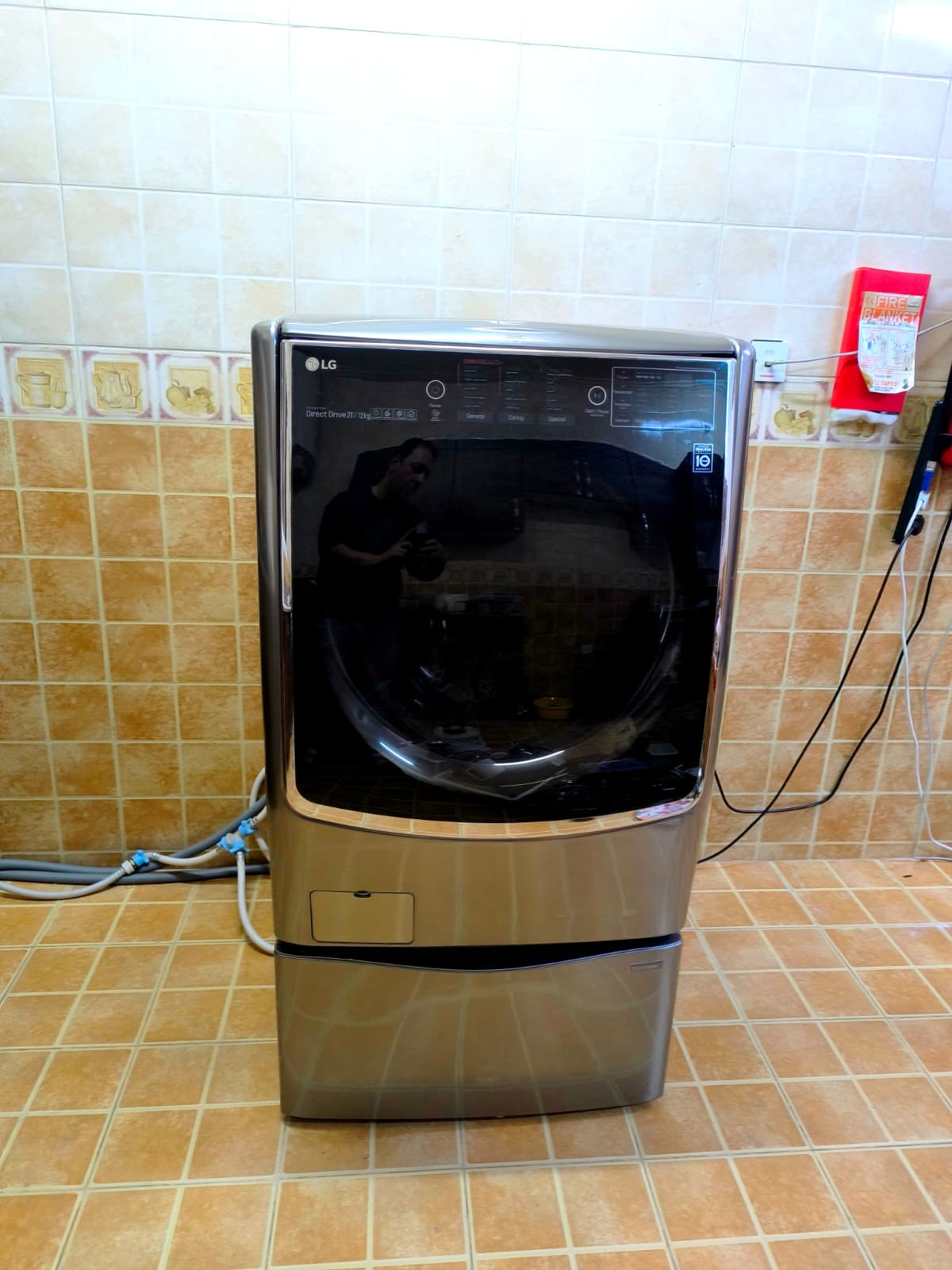LG twin wash + dryer  -   غسالة ال جي ونشافة سعة 21 كيلو - Image 4