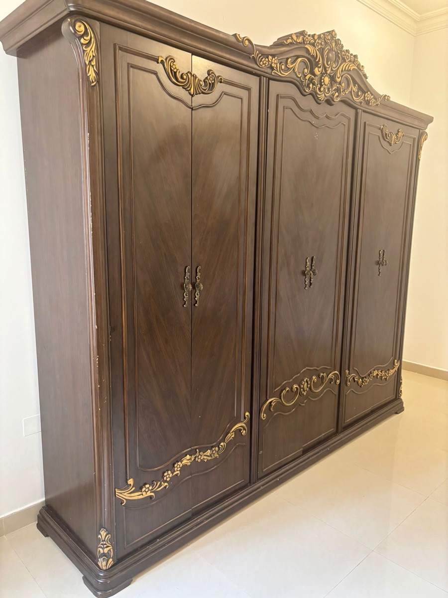 Urgent sale - Image 5