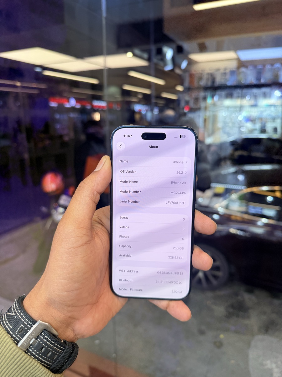 iPhone 17Air black 256gb - Image 3
