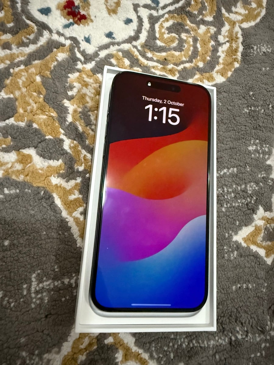 iPhone 15 pro max - Image 4