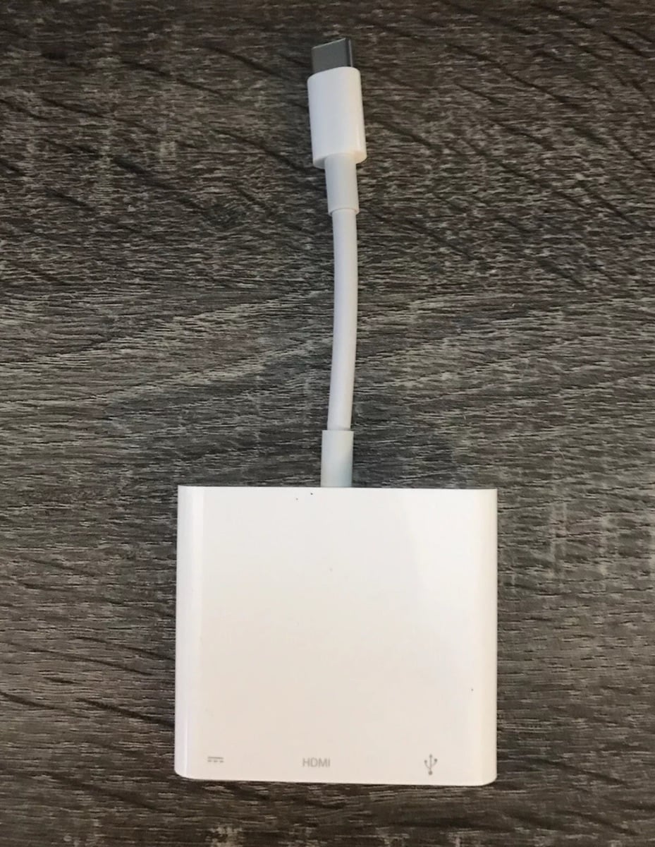 Apple USB-C Digital AV Multiport Adapter - Image 4