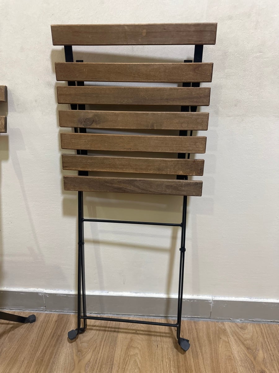 Foldable chairs for indoor or beach and garden - Image 2