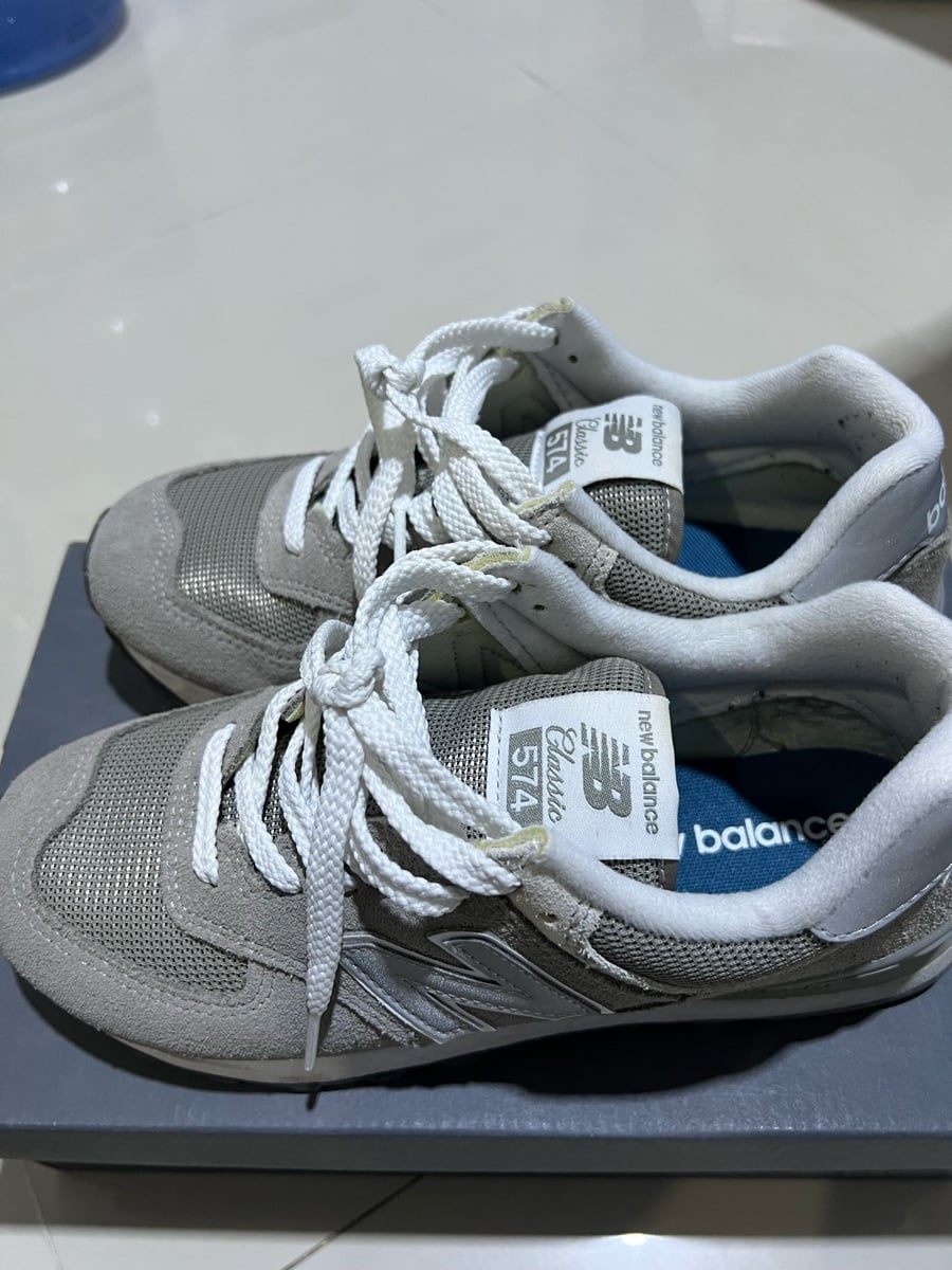 NB shoes (rarely used) - Image 2