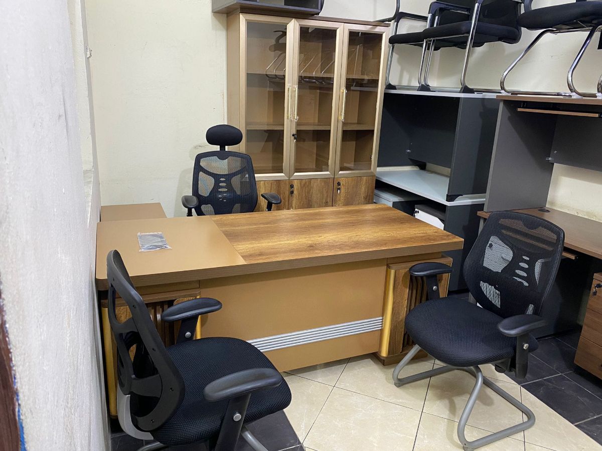 Used office furniture buy sell in Qatar 55157083 - Image 6