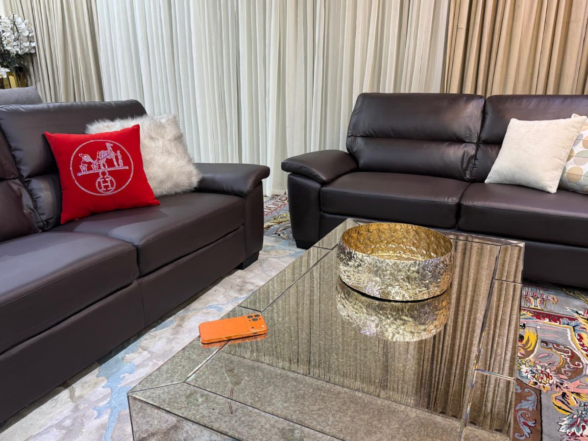 Brended sofa set for sell good condtion call or what's what's app-  71532454 - Image 3