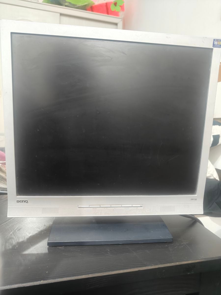 Office tables computer chairs, desktop and pcu, blind fold  for sale - Image 9