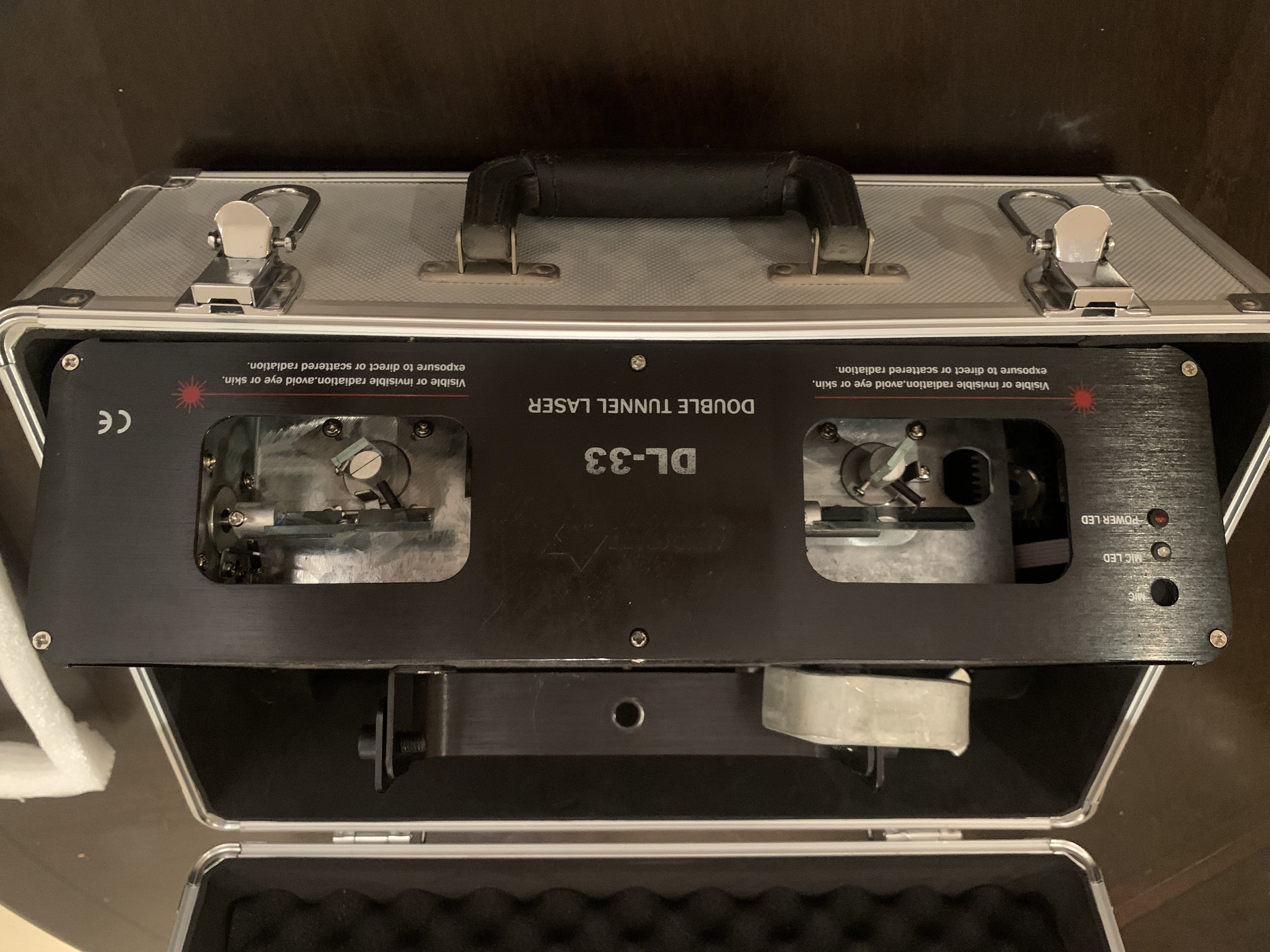Laser light 100mw with Flight Case / Dual Window - Image 2