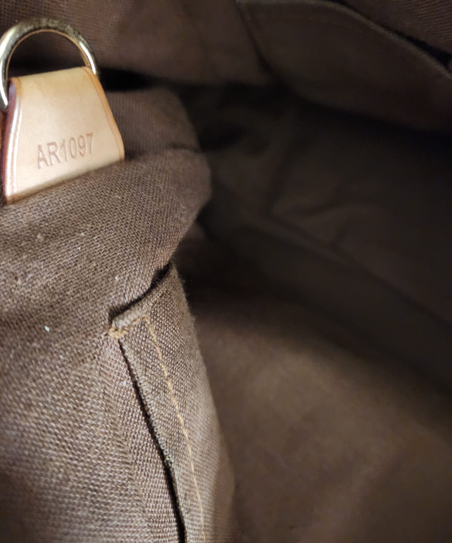 LV Bag (used) - Image 5