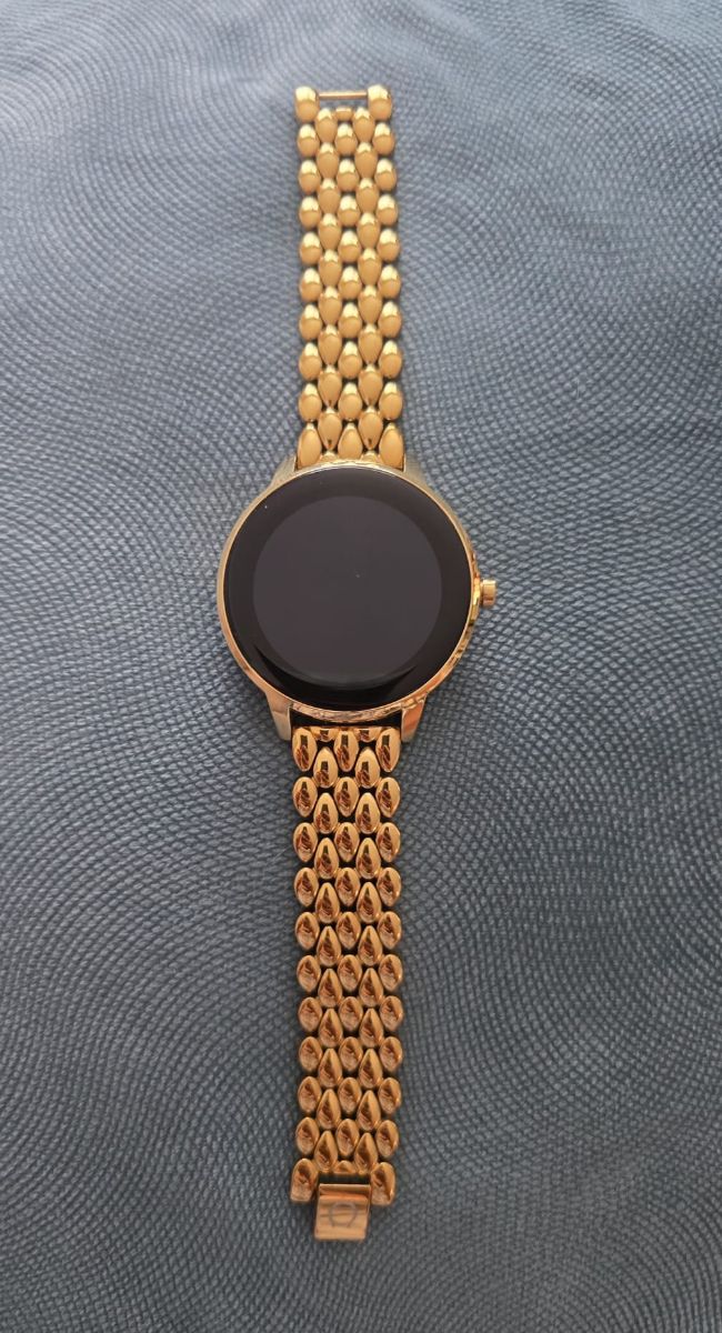Like new one watch company multi-function ladies smartwatch - Image 4