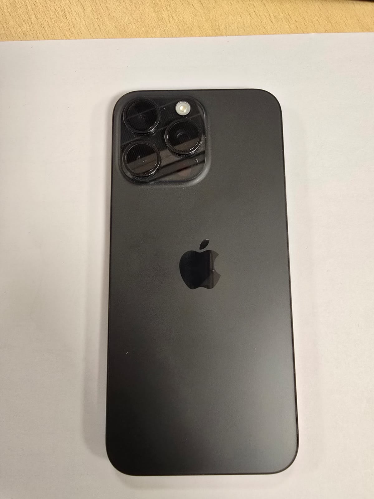 15 Pro Max 256GB with Box - Image 4
