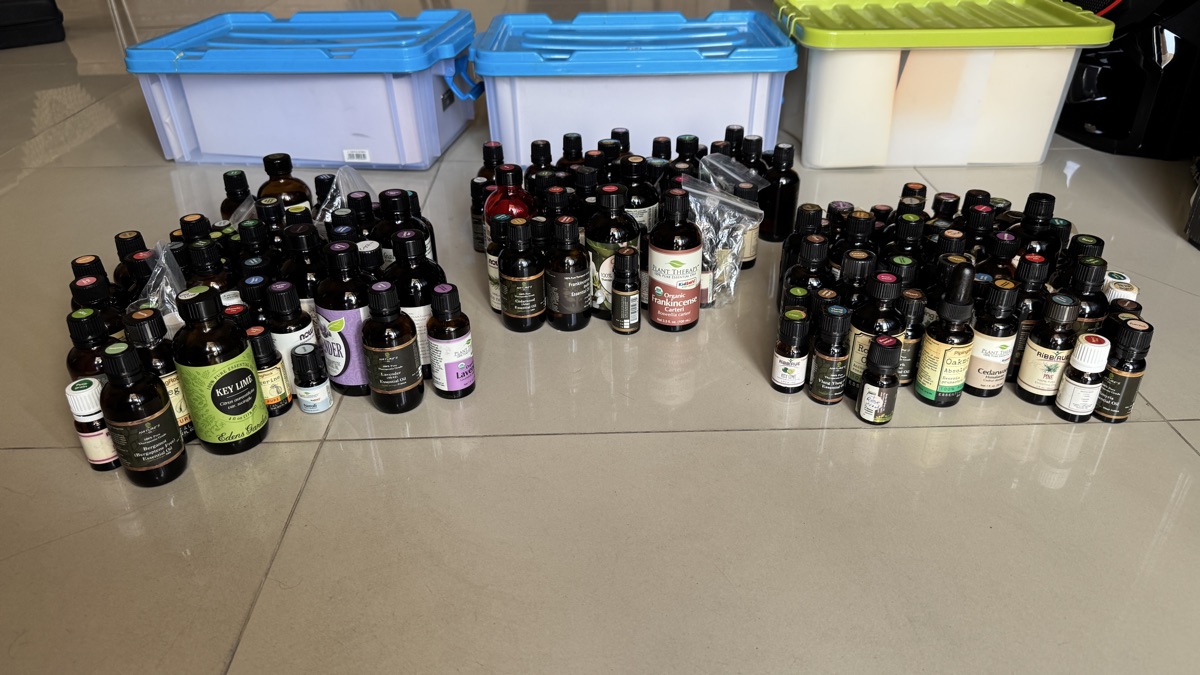 Exclusive Essential Oils huge Collection for Sale - Image 20