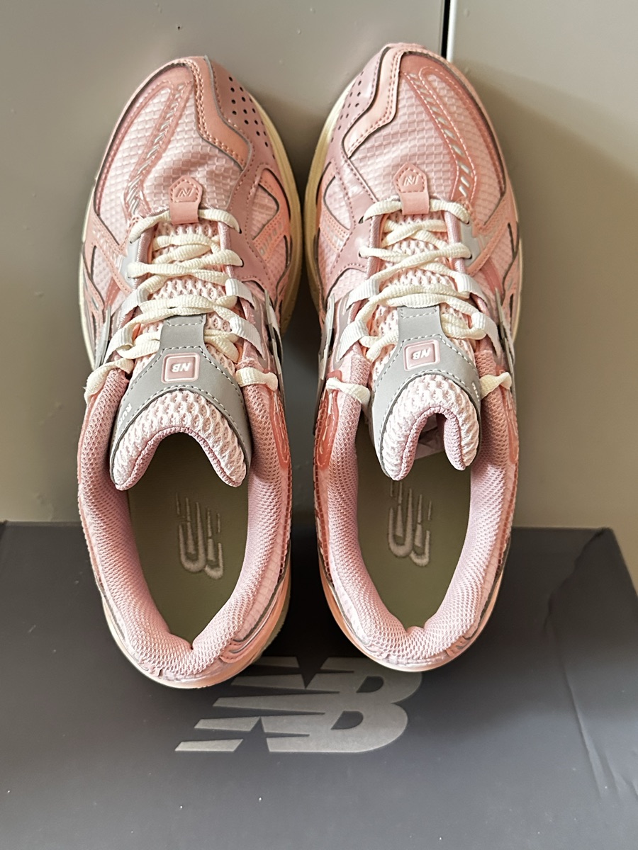 New Balance 1906N Lunar New Year Edition Pink (unisex) - Image 3