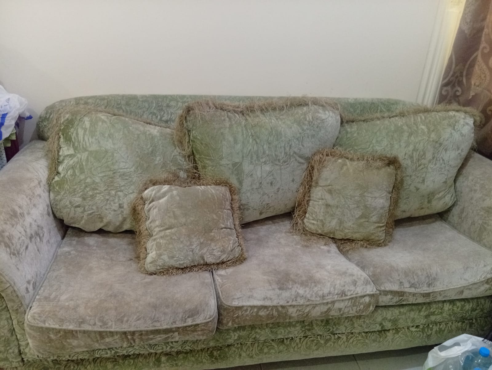 Good Condition Strong sofa set  for sale 3+2 - Image 2