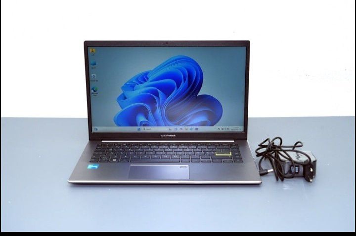 ASUS VIVOBOOK - Image 1