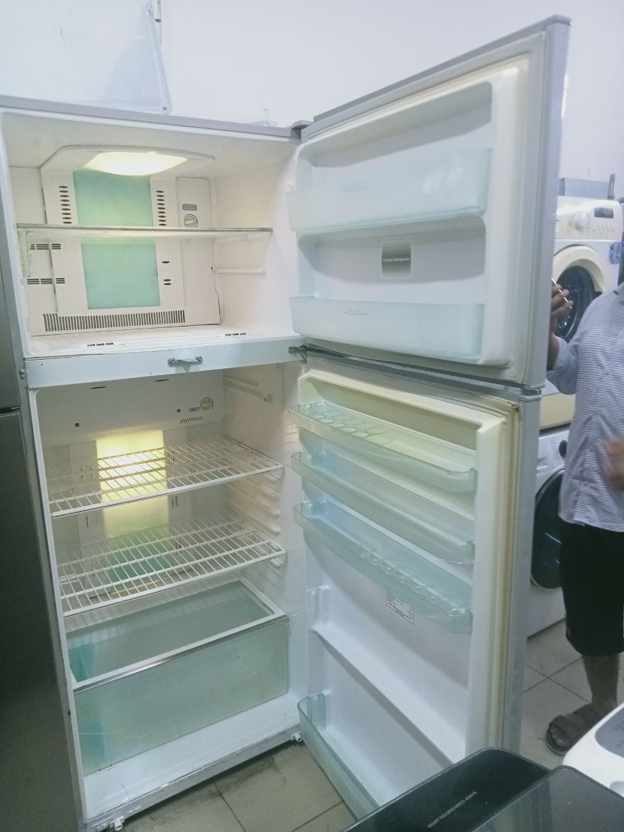 Toshiba refrigerator for sale - Image 2