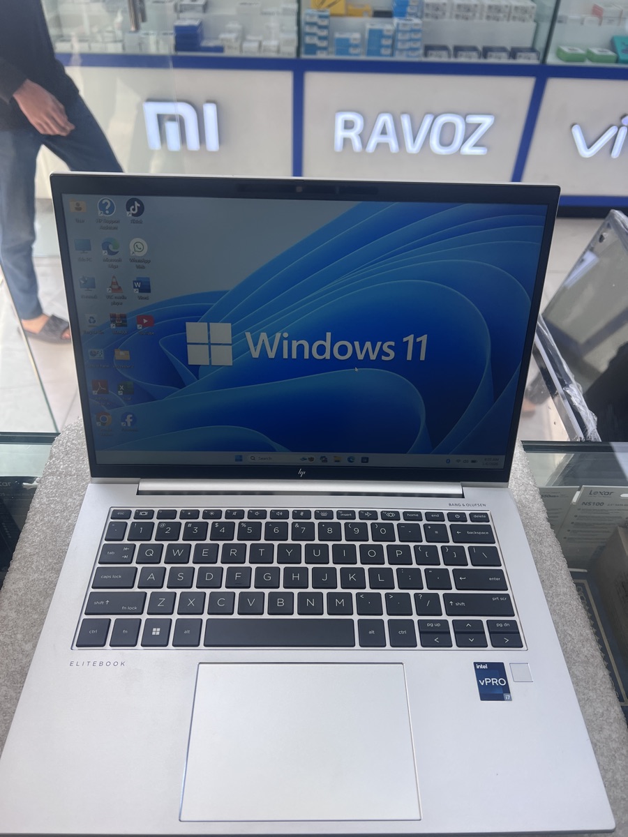 HP EliteBook  840 G9 - Image 5