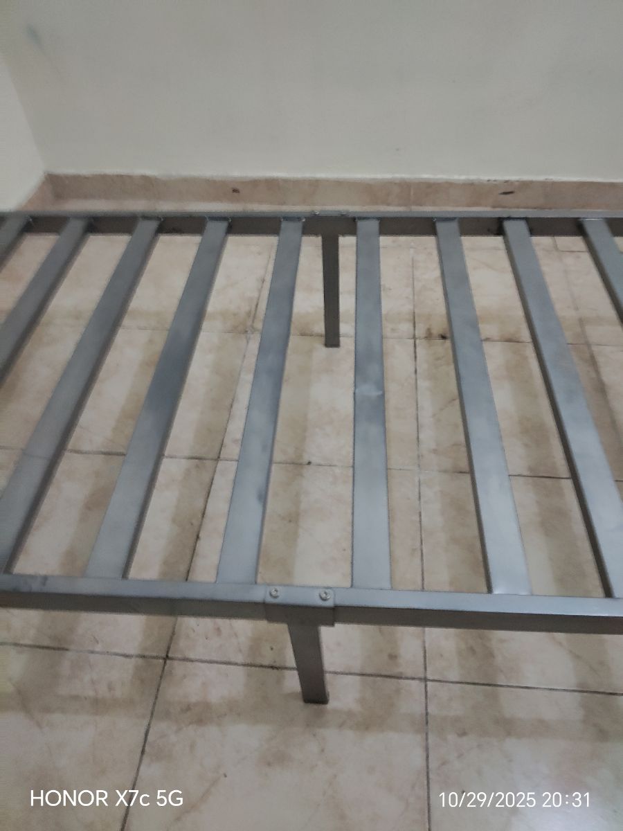 Bunk Bed (single) - Image 1