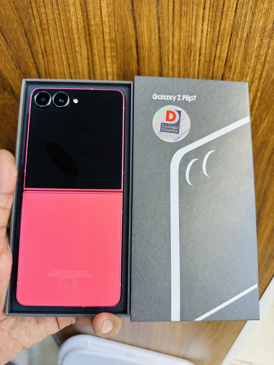 Samsung Galaxy z flip 7 512gb - Image 4
